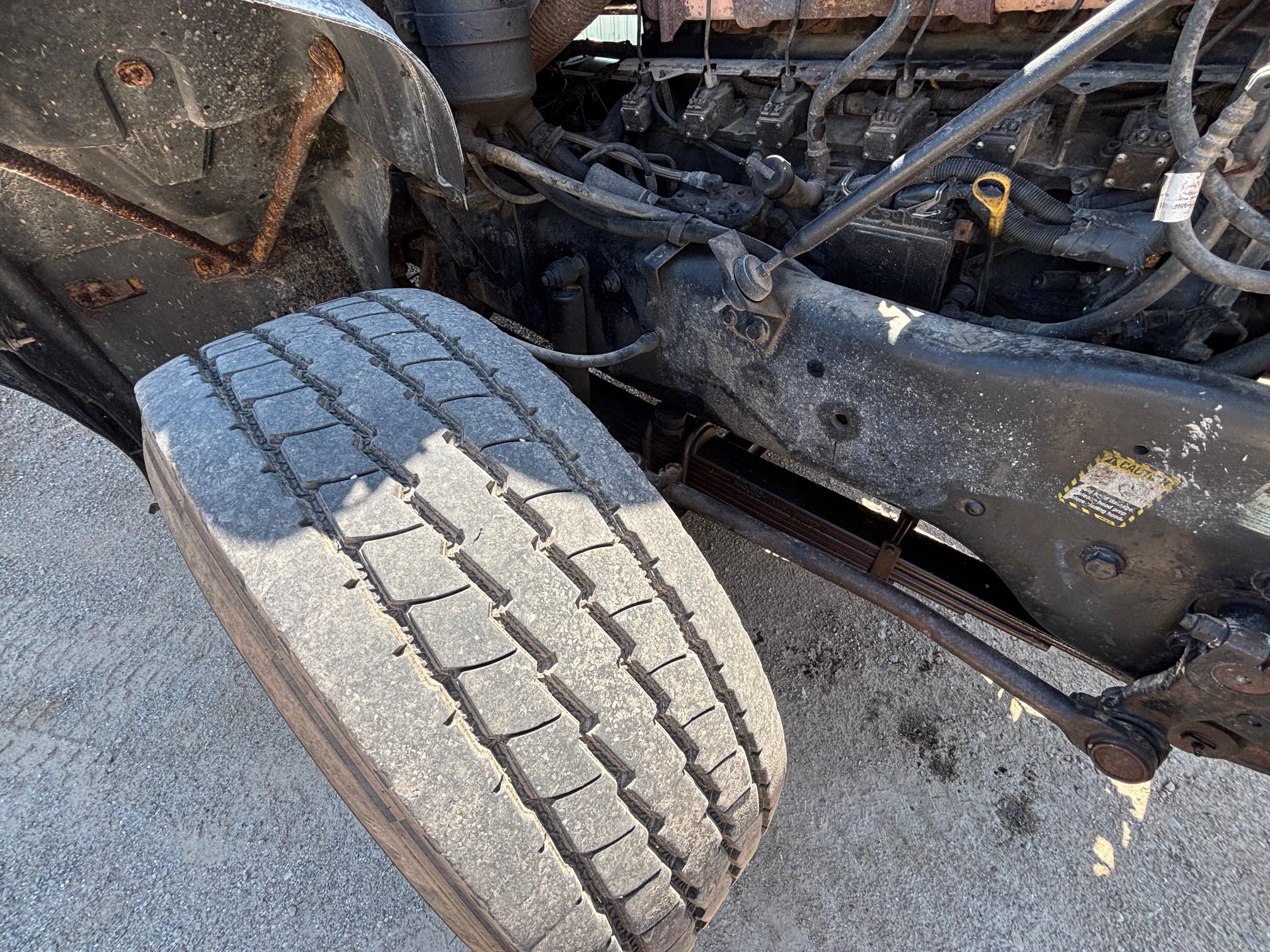 1997 MACK CL713 - Image 36